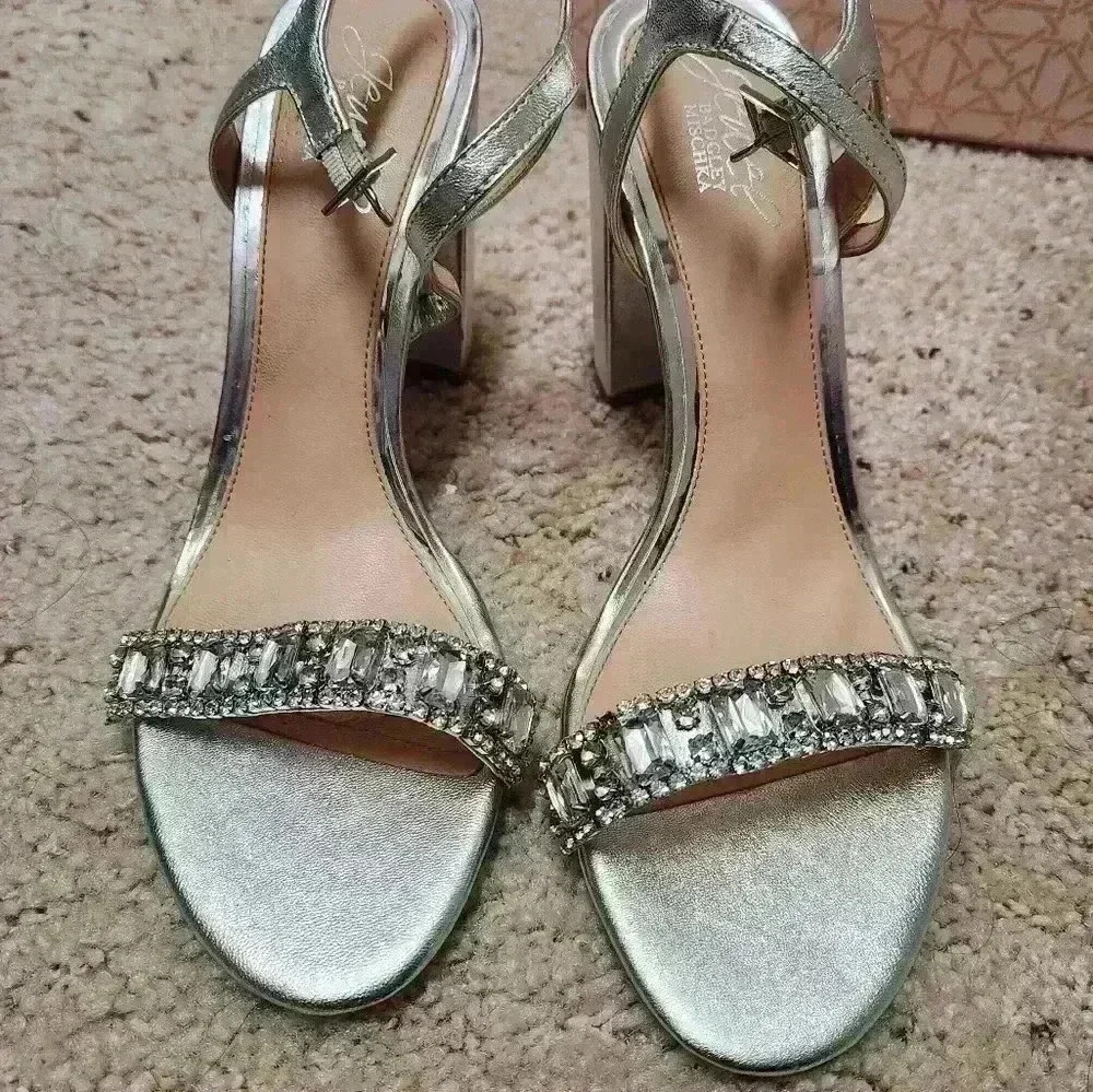 Jewel Badgley Mischka Silver Heels